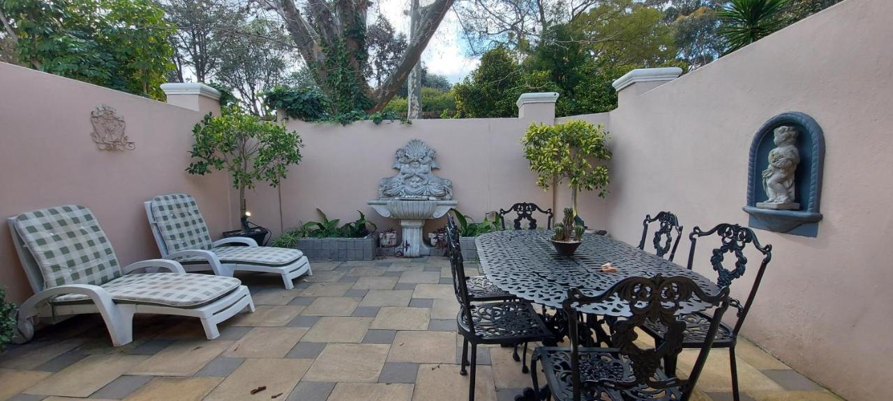 Roosboom Guest Apartments Somerset West Exterior foto
